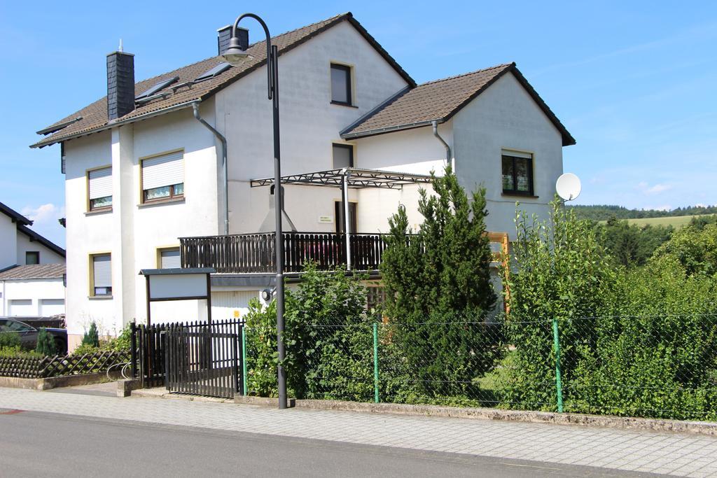 Big Ben'S Guesthouse Müllenbach Zewnętrze zdjęcie